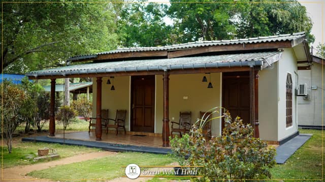 Sigiriya Green Wood Hotel gallery image 1